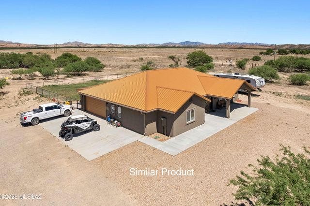195 W Four Feathers, Benson, AZ 85602