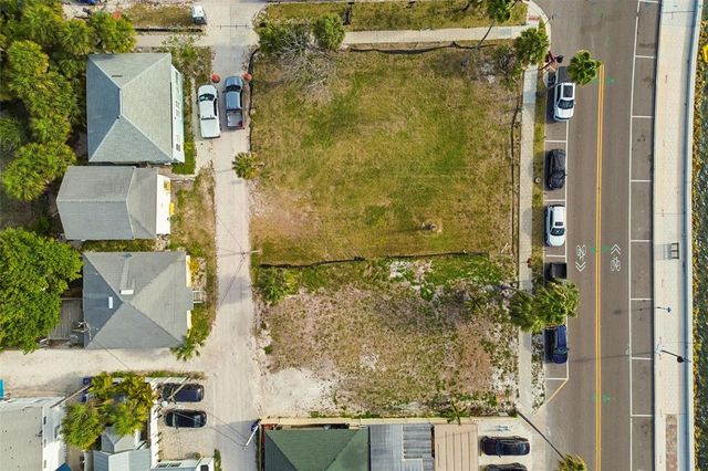 808 PASS A GRILLE WAY, St Pete Beach, FL 33706