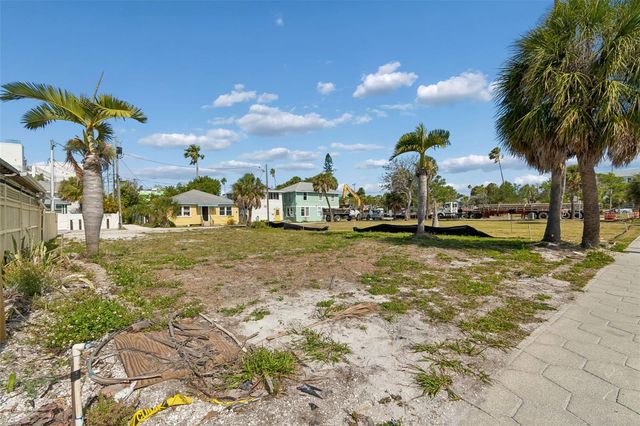 808 PASS A GRILLE WAY, St Pete Beach, FL 33706