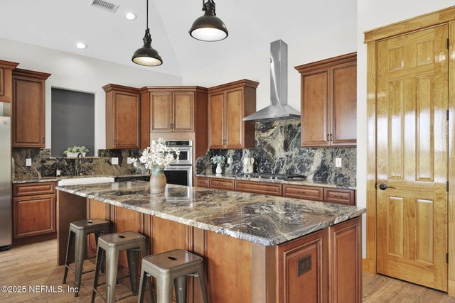 13045 SAWPIT Road, Jacksonville, FL 32226