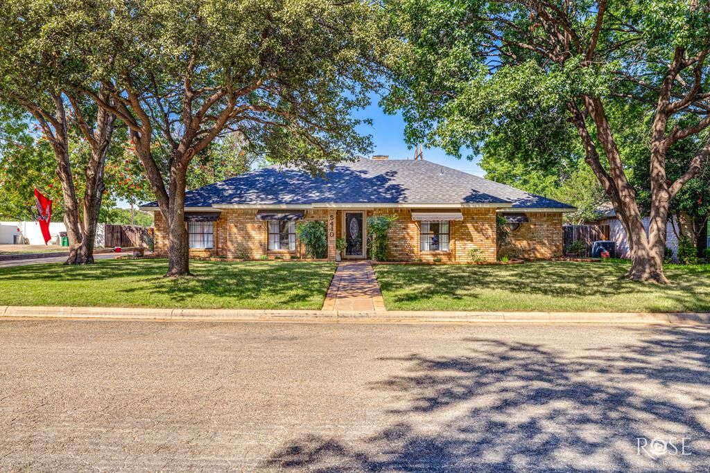 Image 1 of property listing at 5410 Lake Tr Court, San Angelo, TX 76904