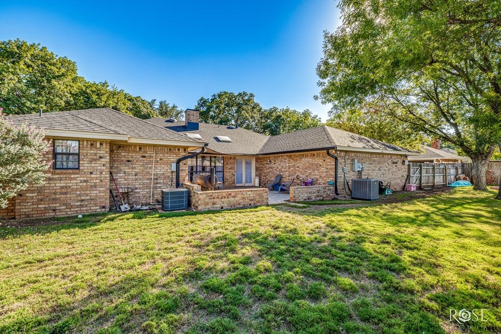 Image 29 of property listing at 5410 Lake Tr Court, San Angelo, TX 76904