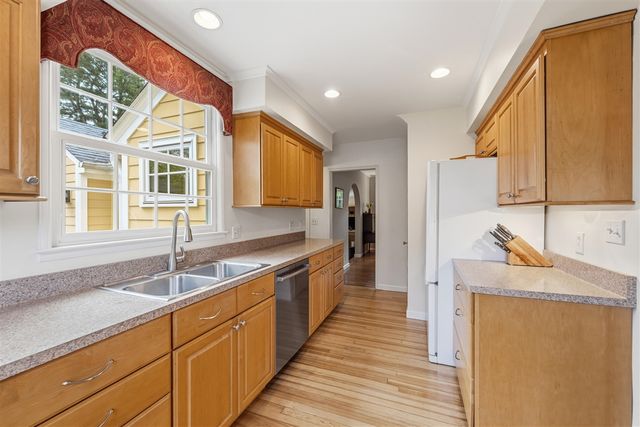 2801 Duchess Drive, Kalamazoo, MI 49008