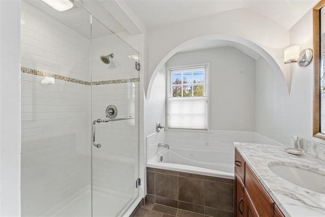 2801 Duchess Drive, Kalamazoo, MI 49008