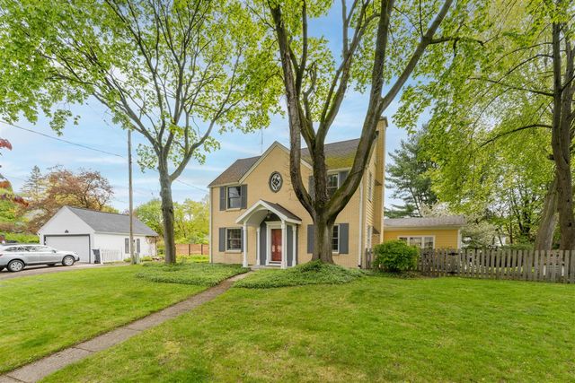 2801 Duchess Drive, Kalamazoo, MI 49008