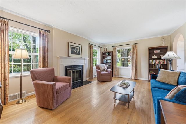 2801 Duchess Drive, Kalamazoo, MI 49008