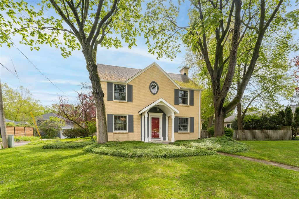 2801 Duchess Drive, Kalamazoo, MI 49008