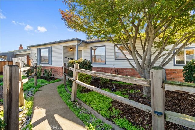 1421 Pontiac, Oakdale, CA 95361