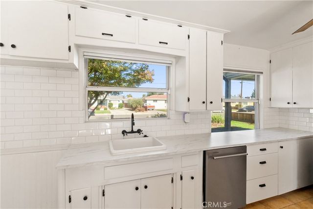 1421 Pontiac, Oakdale, CA 95361