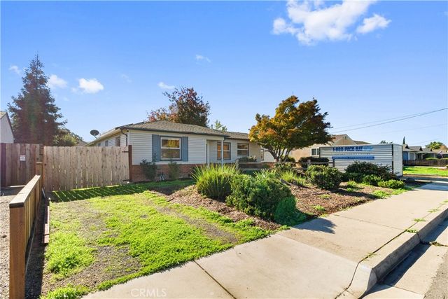 1421 Pontiac, Oakdale, CA 95361