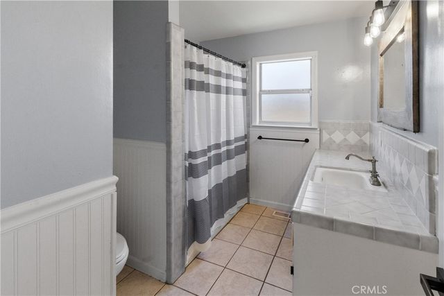 1421 Pontiac, Oakdale, CA 95361