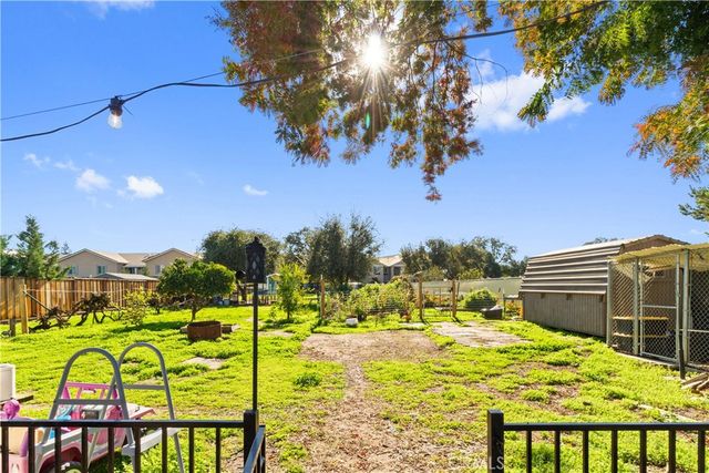 1421 Pontiac, Oakdale, CA 95361