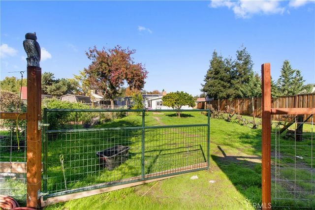 1421 Pontiac, Oakdale, CA 95361