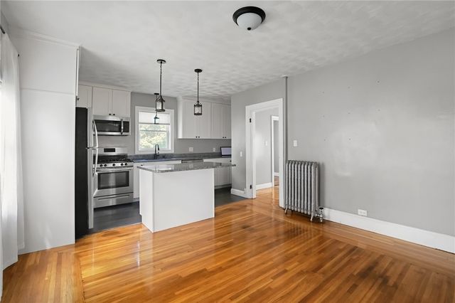 81 Ninth Street, East Providence, RI 02914