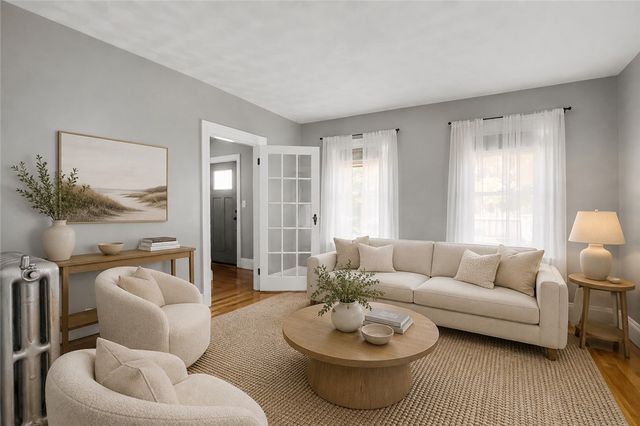 81 Ninth Street, East Providence, RI 02914