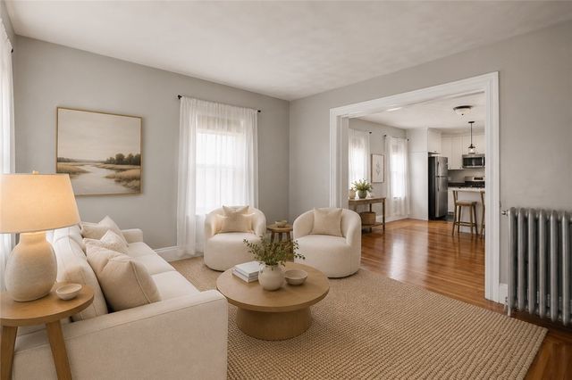 81 Ninth Street, East Providence, RI 02914
