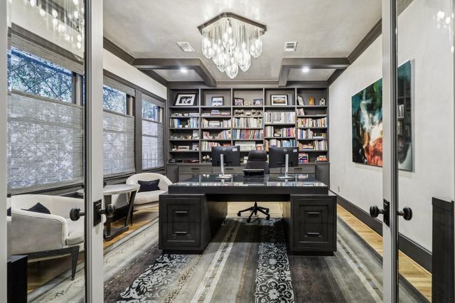 420 Pinewold Drive, Houston, TX 77056