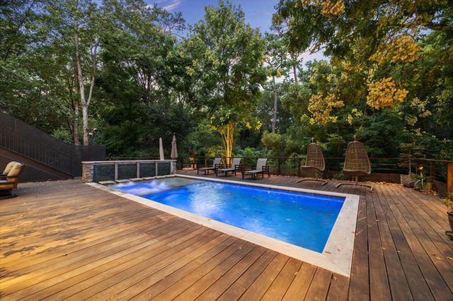 420 Pinewold Drive, Houston, TX 77056