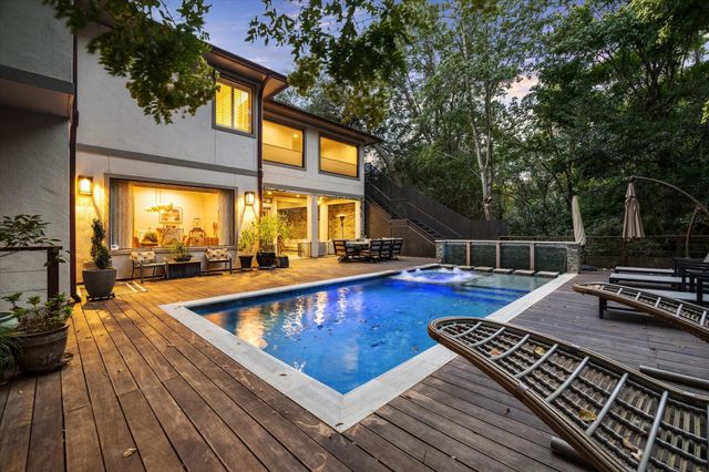 420 Pinewold Drive, Houston, TX 77056