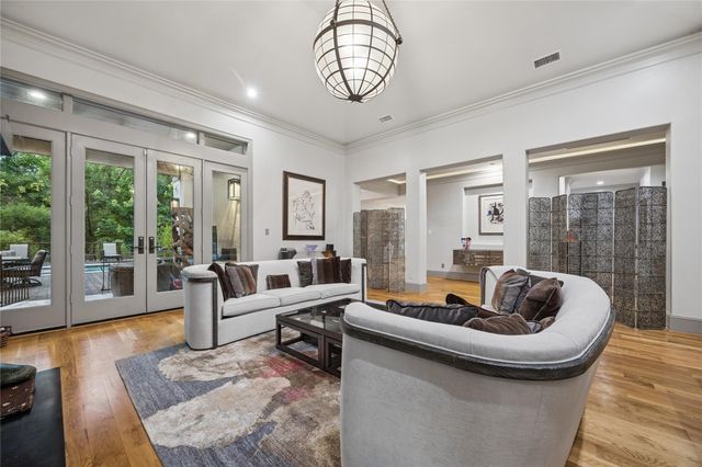 420 Pinewold Drive, Houston, TX 77056