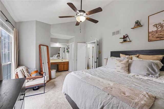 1126 E Charlotte Town Road, Olathe, KS 66061