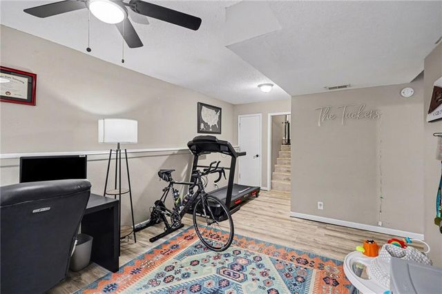 1126 E Charlotte Town Road, Olathe, KS 66061