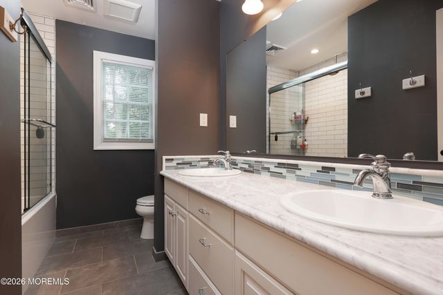 15 Ravine Road, Red Bank, NJ 07701