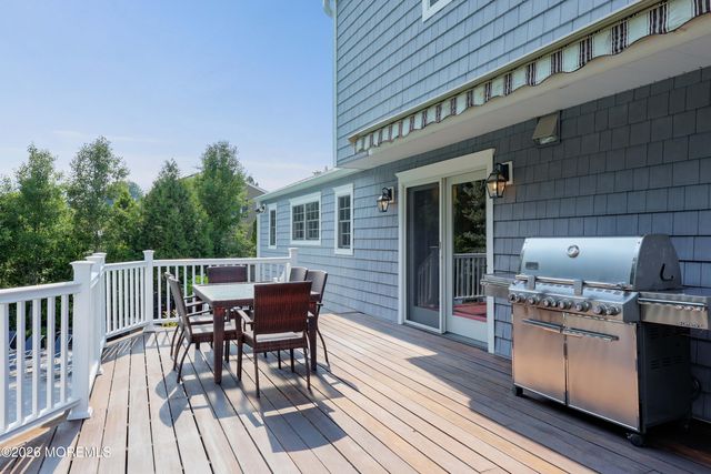 15 Ravine Road, Red Bank, NJ 07701