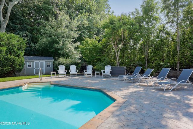 15 Ravine Road, Red Bank, NJ 07701