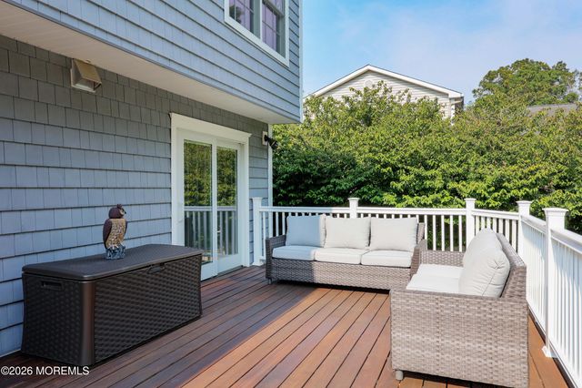 15 Ravine Road, Red Bank, NJ 07701