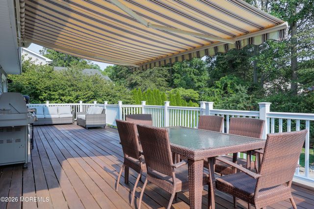 15 Ravine Road, Red Bank, NJ 07701