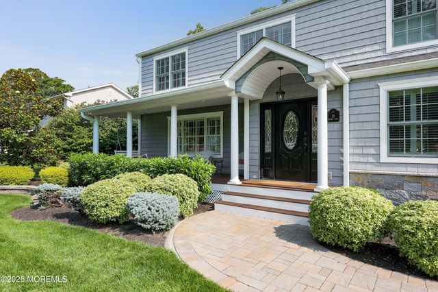 15 Ravine Road, Red Bank, NJ 07701