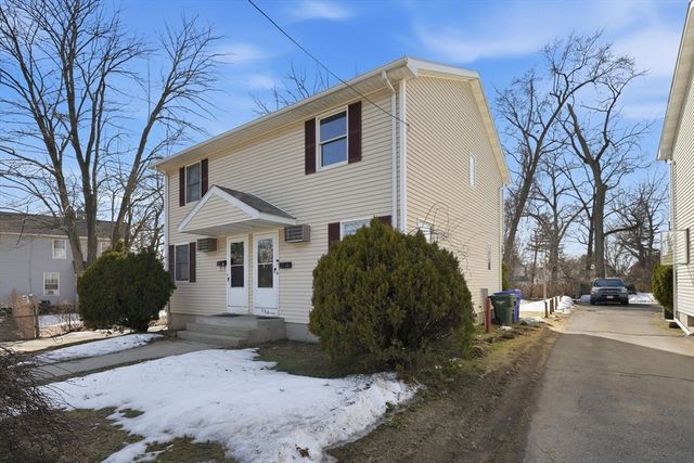 878-880 Saint James Ave, Springfield, MA 01104