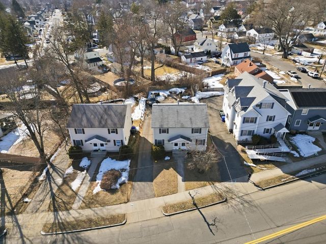 878-880 Saint James Ave, Springfield, MA 01104
