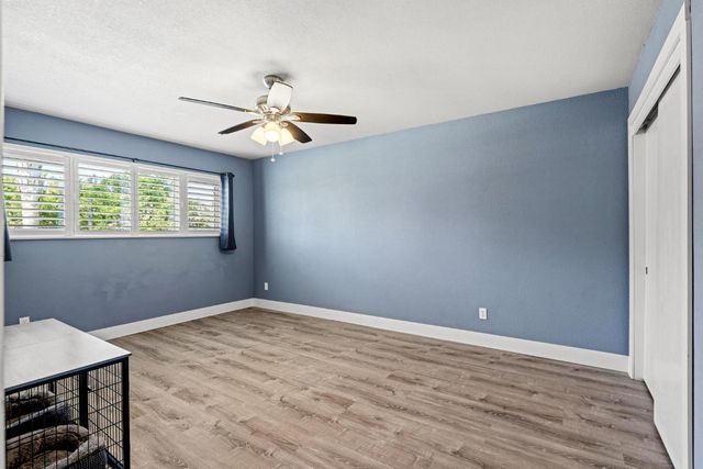 5743 Mohican Dr, Manteca, CA 95336