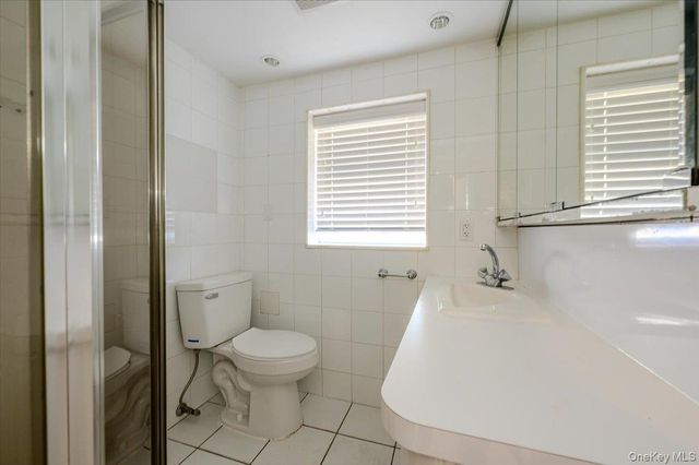 567 Oxford Road, Cedarhurst, NY 11516