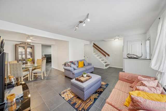 4617 S Granite Avenue 4617, Tulsa, OK 74135