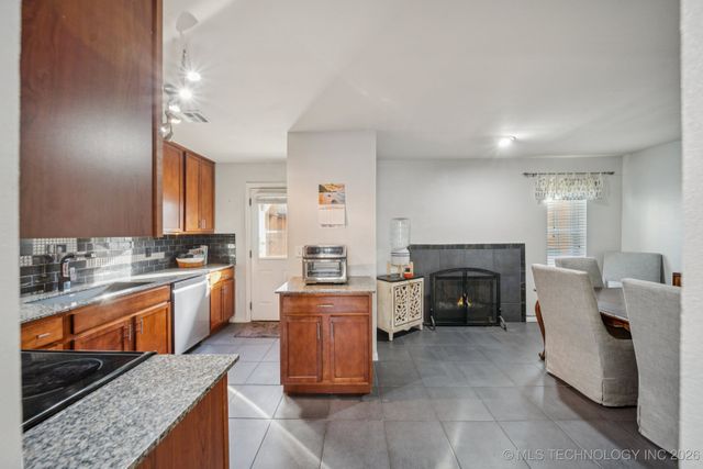 4617 S Granite Avenue 4617, Tulsa, OK 74135