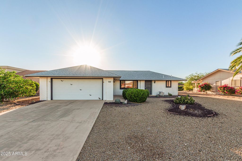 20014 N CONQUISTADOR Drive, Sun City West, AZ 85375