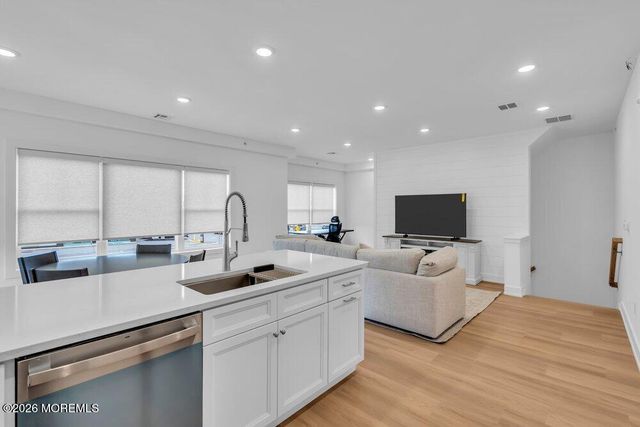 629 Ocean Road 2, Point Pleasant, NJ 08742
