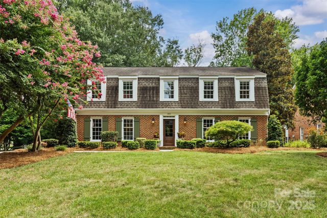 1811 Manor Mill Road, Charlotte, NC 28226