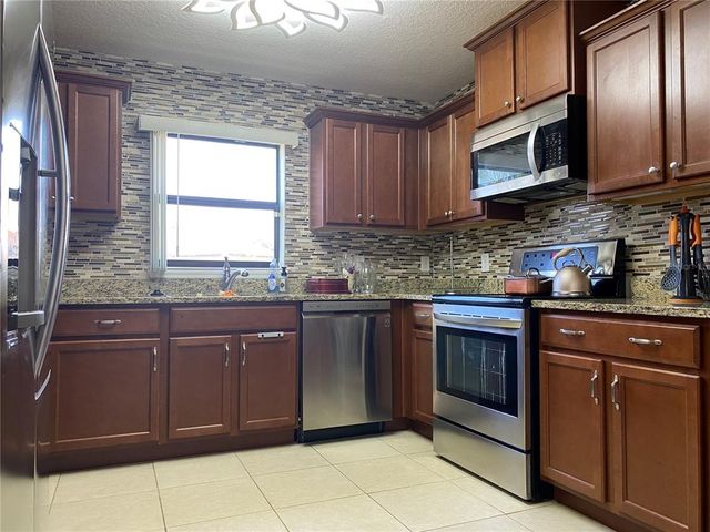 5562 SUPERIOR DRIVE, Lakeland, FL 33805