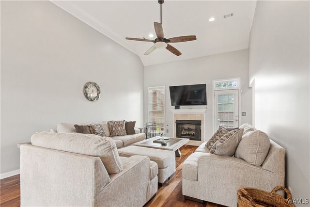 11304 ST JAMES, Northport, AL 35475