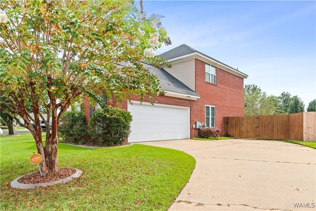 11304 ST JAMES, Northport, AL 35475