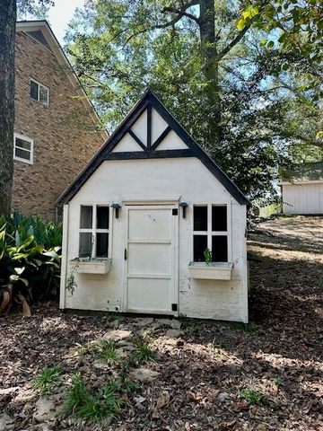 90 Windwood Trace, Hattiesburg, MS 39402