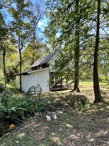 90 Windwood Trace, Hattiesburg, MS 39402