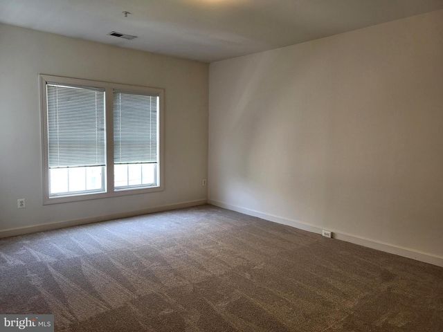 14051 ROCKINGHAM RD, Germantown, MD 20874
