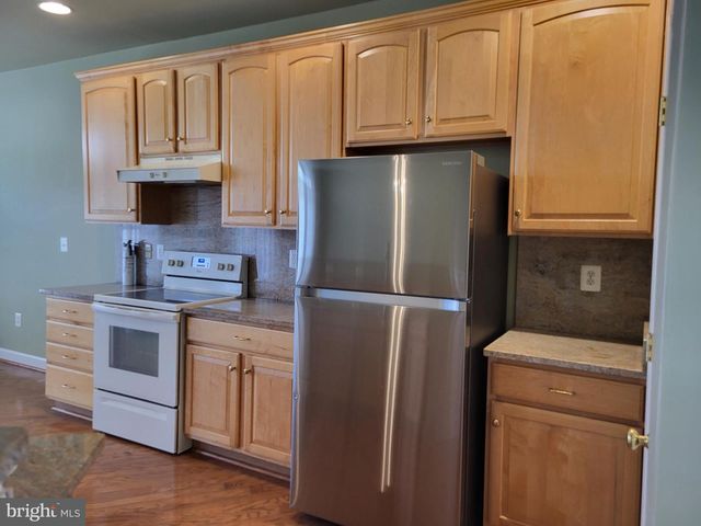 14051 ROCKINGHAM RD, Germantown, MD 20874