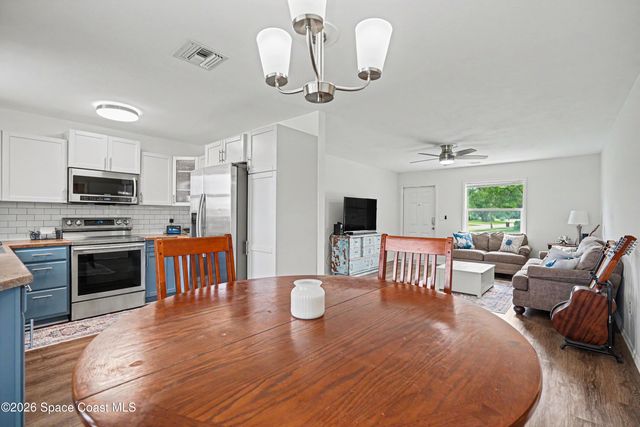 1023 Jersey Lane NE, Palm Bay, FL 32905