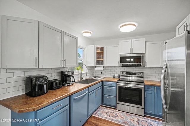1023 Jersey Lane NE, Palm Bay, FL 32905